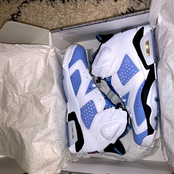 Brand New Jordan 6 UNC University Blue White Black sz 9.5 - Picture 3 of 10
